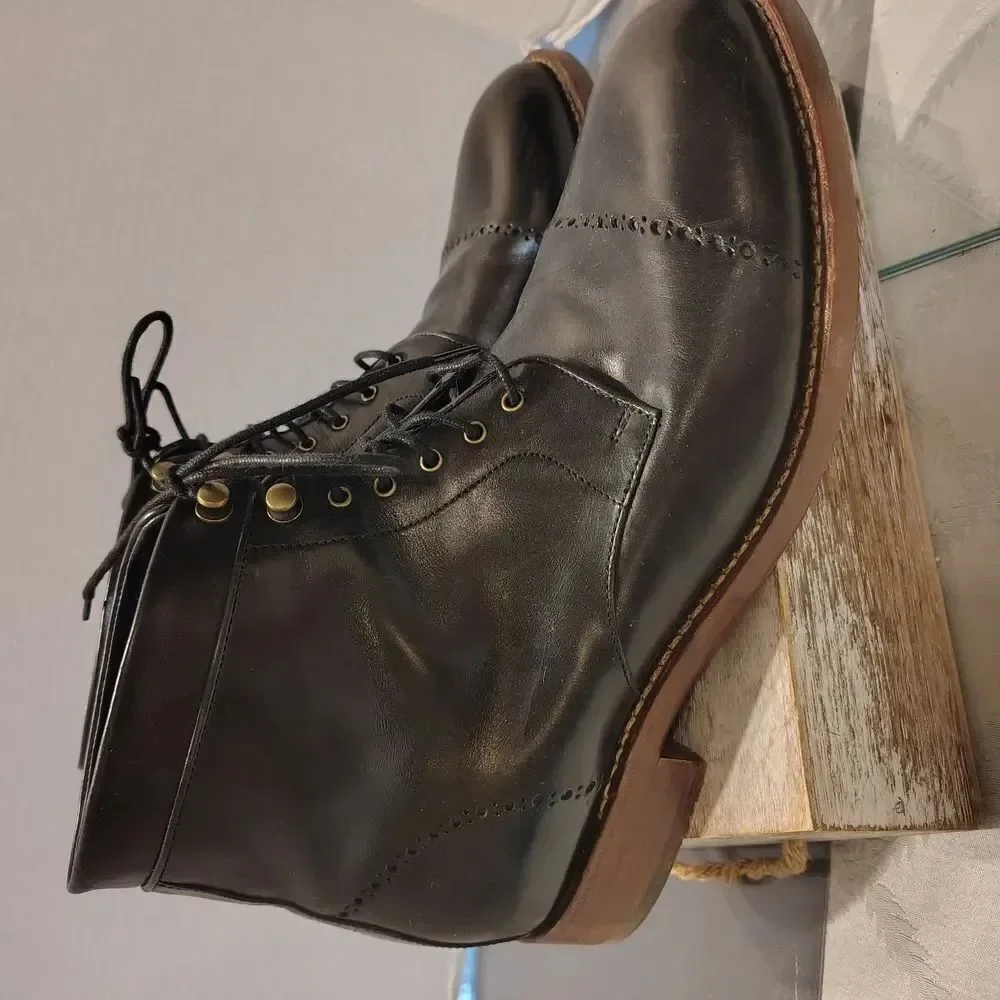 Cole Haan Black Leather Men's Boots Size. 10.5 WIDE